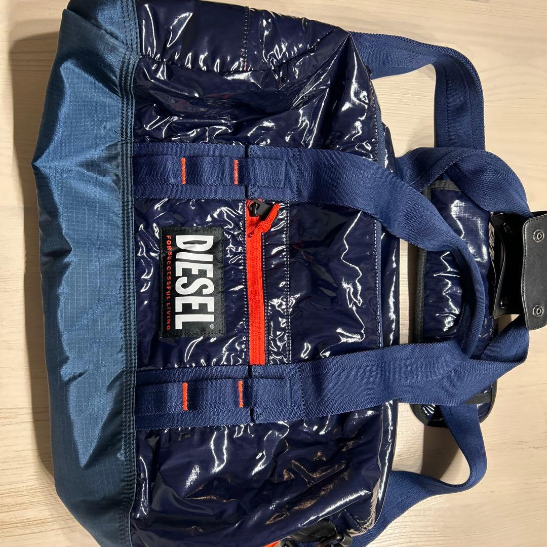 ディーゼル　ボストンバック　未使用に近い