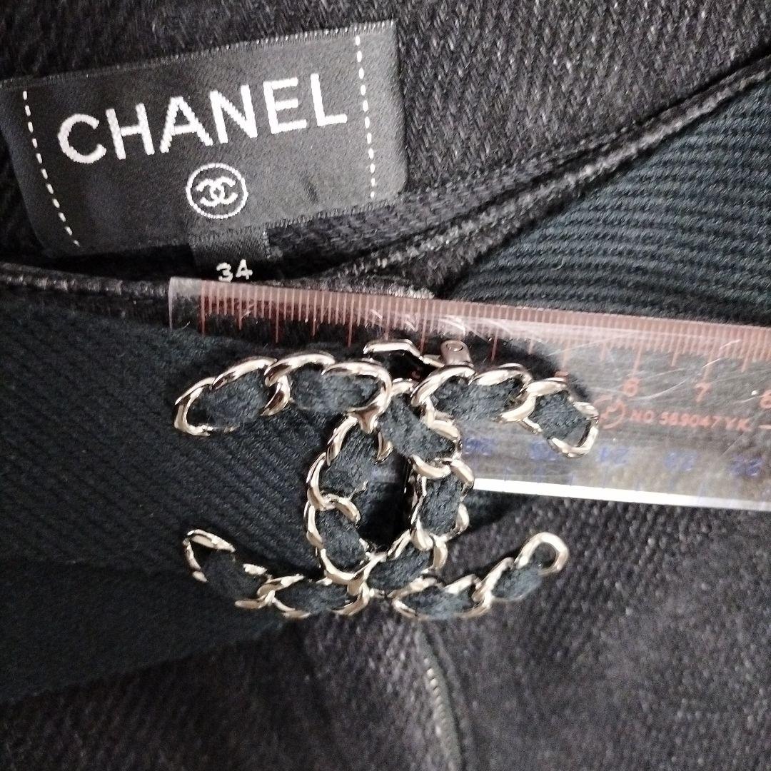 CHANELハーフパンツ34M(CHANELハンガーカバー・布ボタンタグ付き)