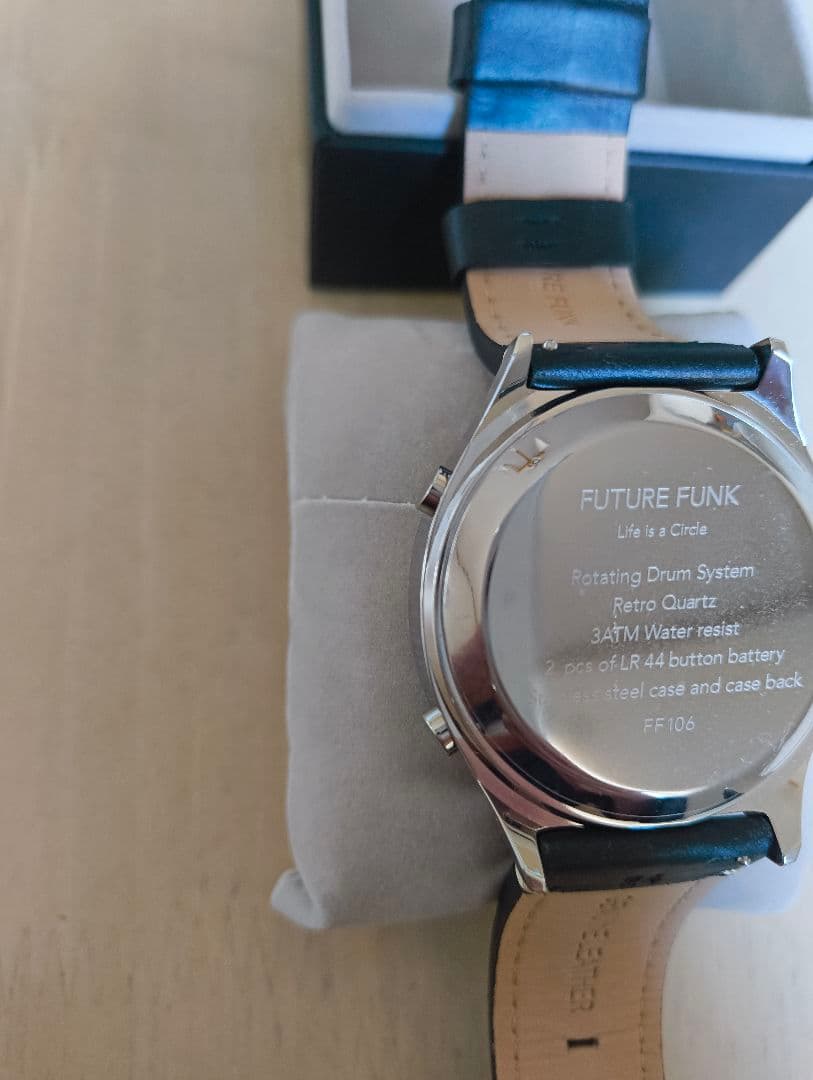 FUTUREFUNK FF106 腕時計 革ベルト シルバー×ネイビー