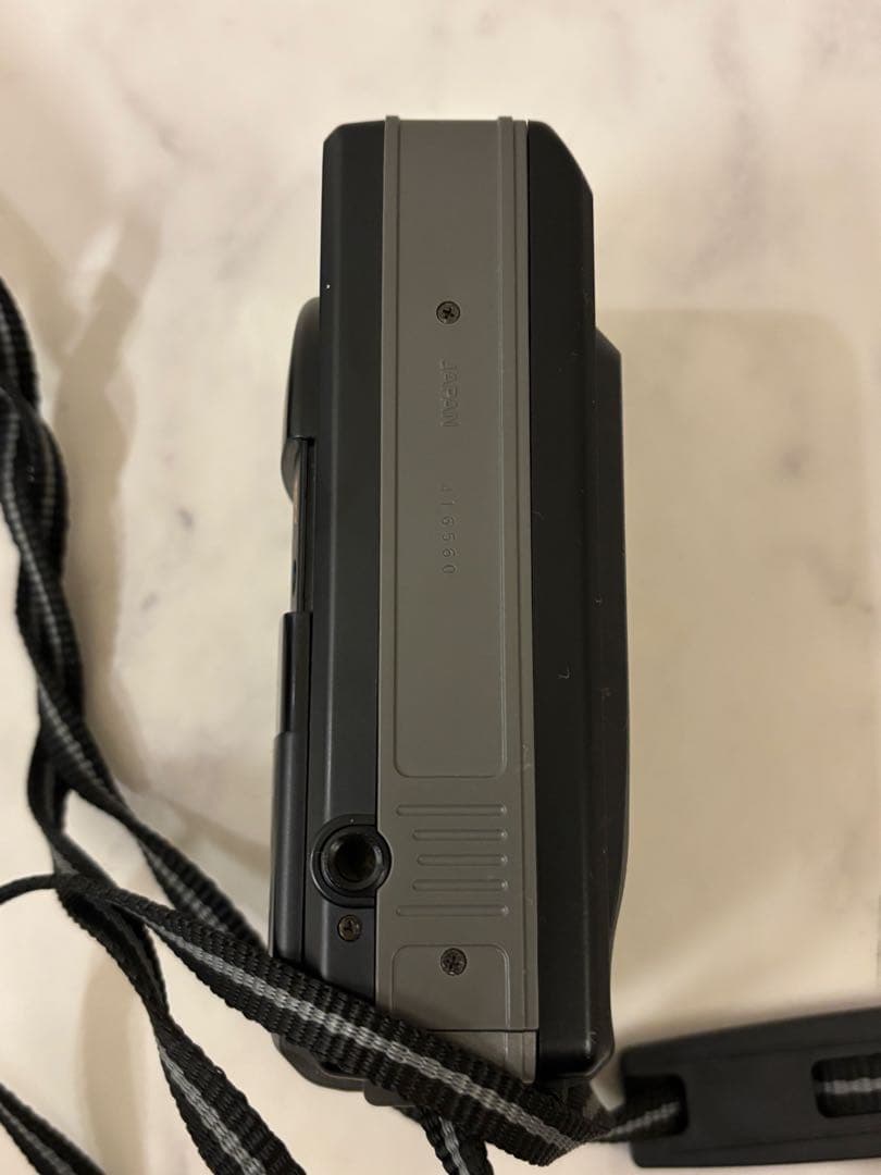 CHINON 3001 auto multi focus コンパクトカメラ