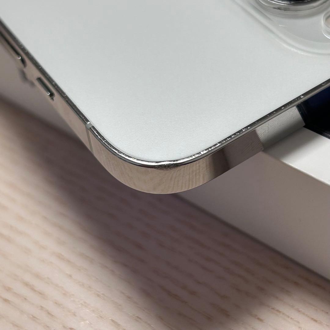 iPhone 13 Pro Max シルバー 256GB
