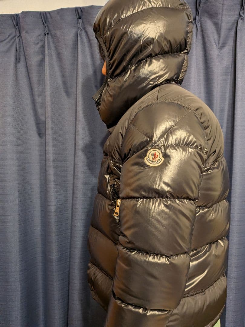 MONCLER ダウンジャケット2サイズ