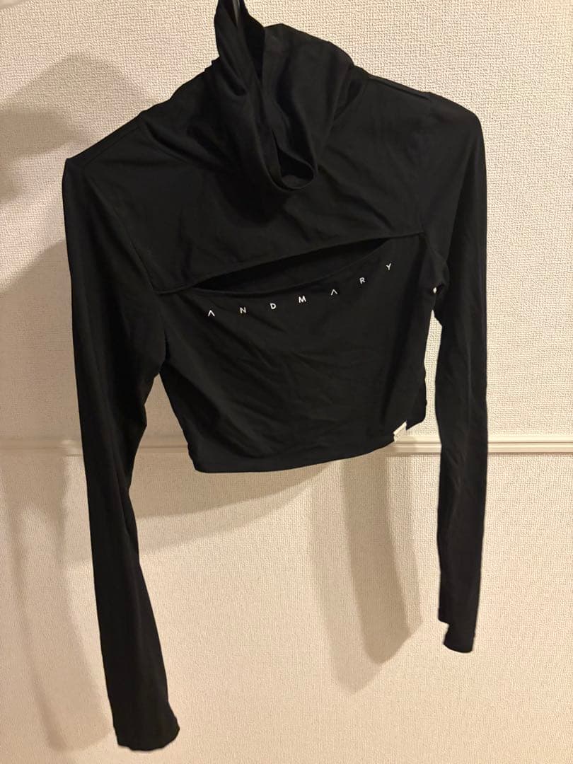 【 andmary 】Luna logo トップス