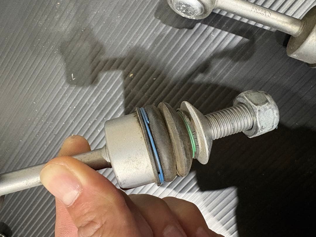 ハイエース　ショートスタビリンク　フリークス　EVO