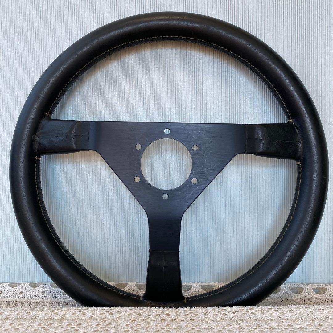 momo ステアリング　80年代