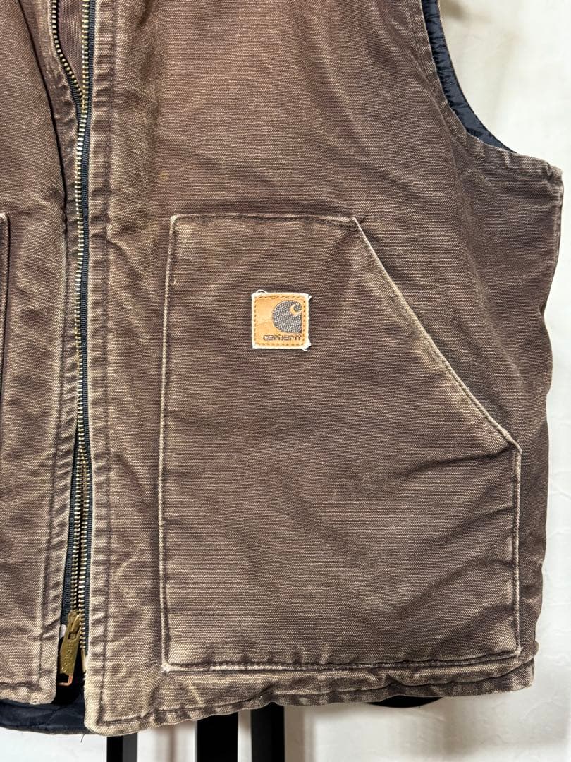 USA製 Carhartt V02 DKB ダウンベスト