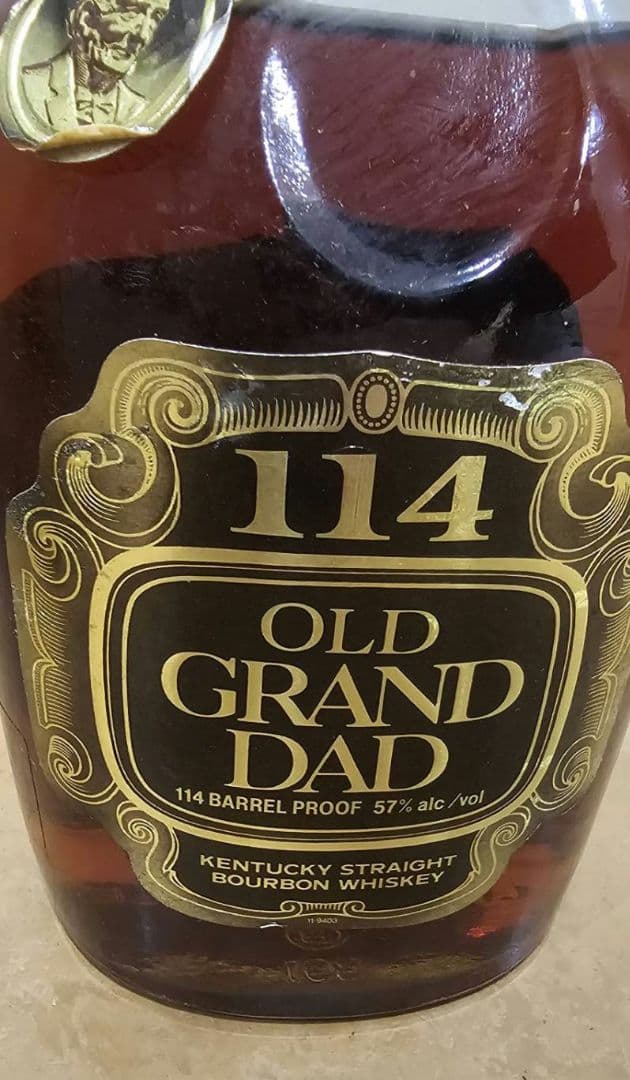 古酒　OLD GRAND DAD 114 ウイスキー 箱入り　未開栓