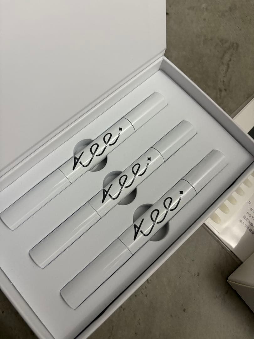 tee. セルフホワイトニング