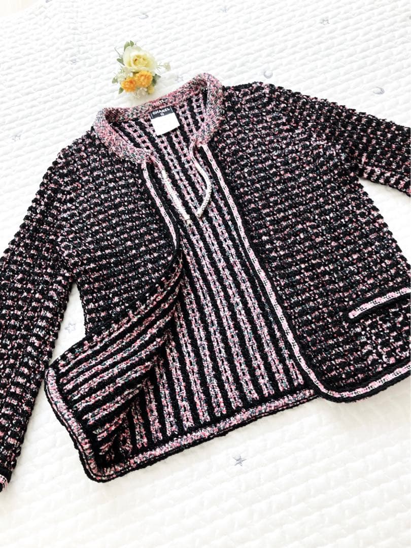 CHANEL ノーカラー　ツイードジャケット　黒ピンク　ココマーク