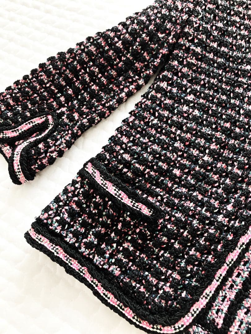 CHANEL ノーカラー　ツイードジャケット　黒ピンク　ココマーク