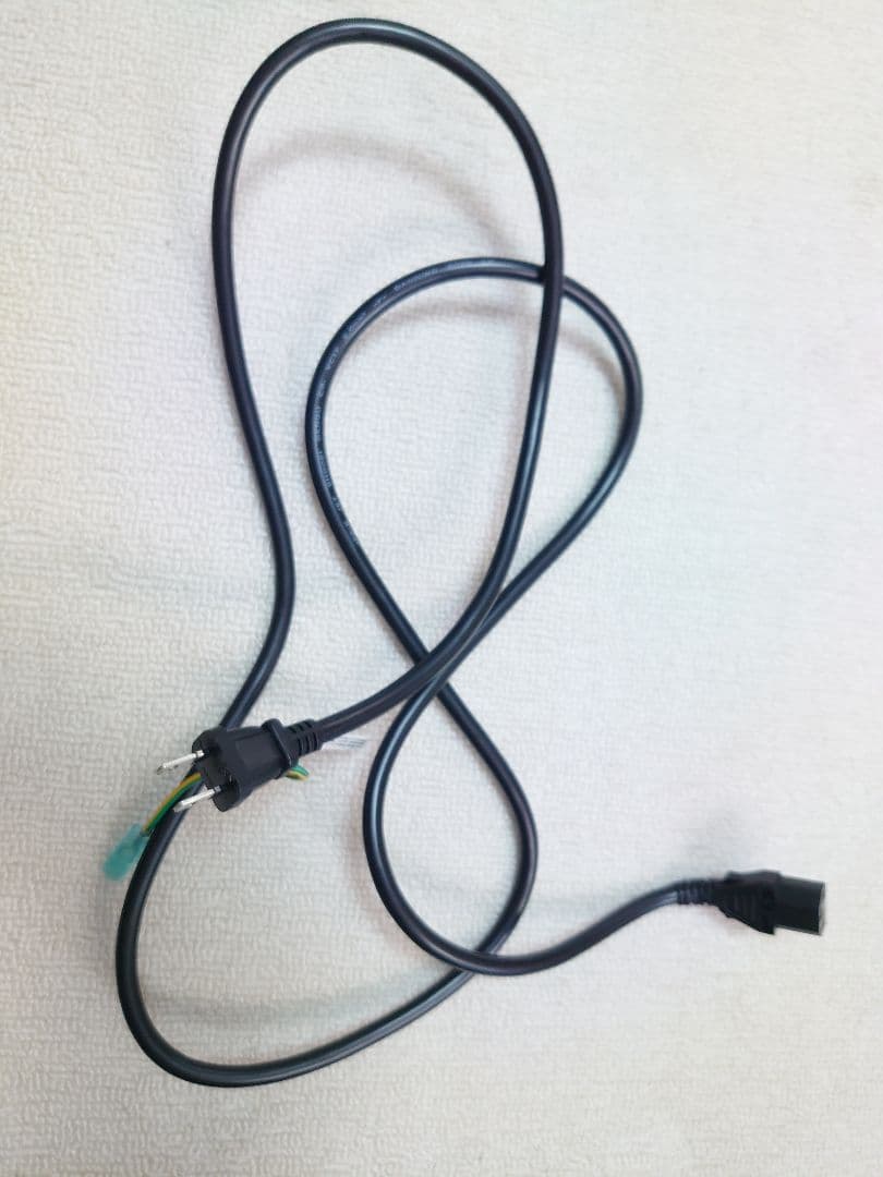 ゲーミングデスクトップRYZEN5 SSD250GB+HDD2TBメモリ32GB