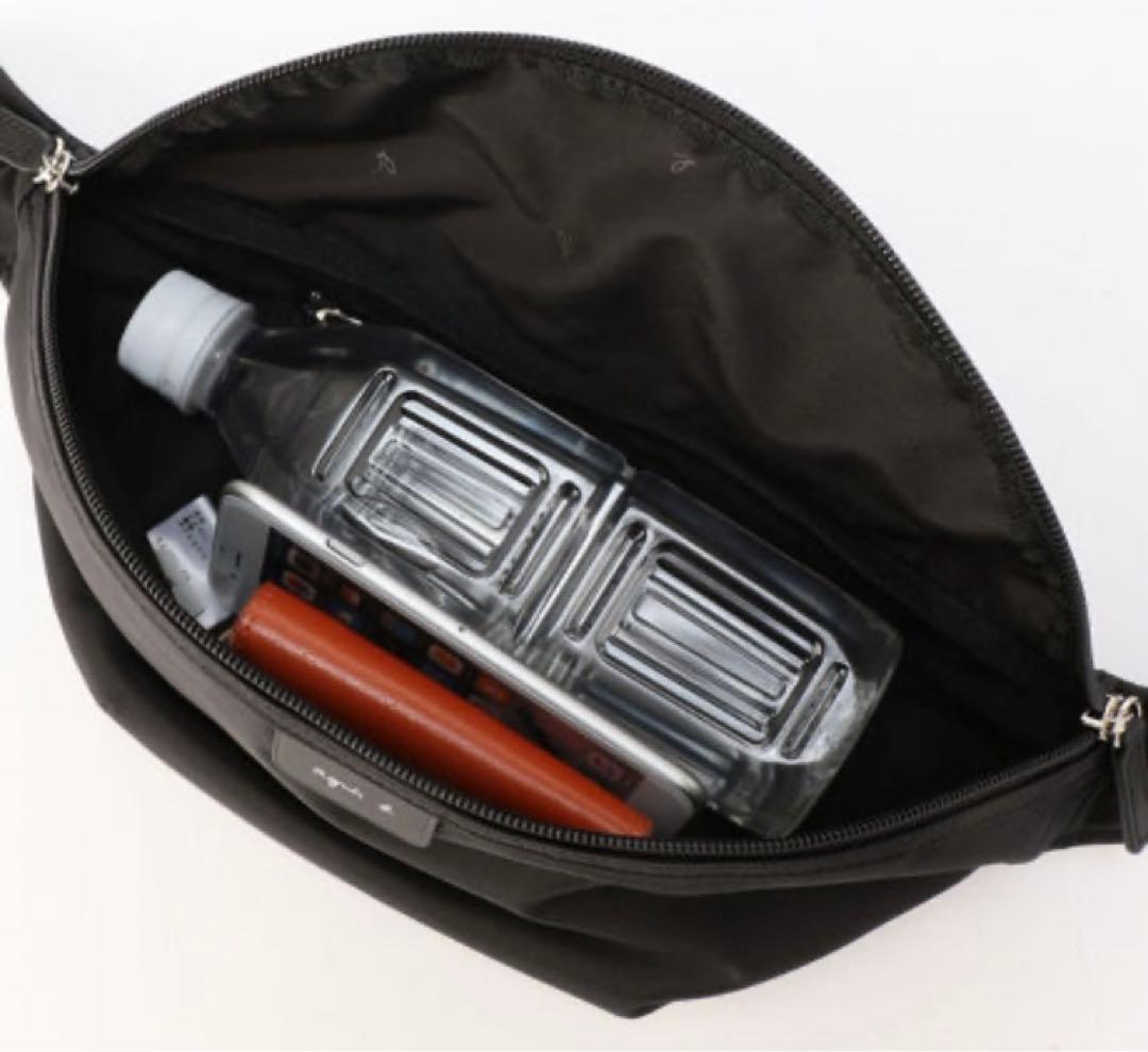 【新品未使用】アニエスベー ボディバッグ　黒