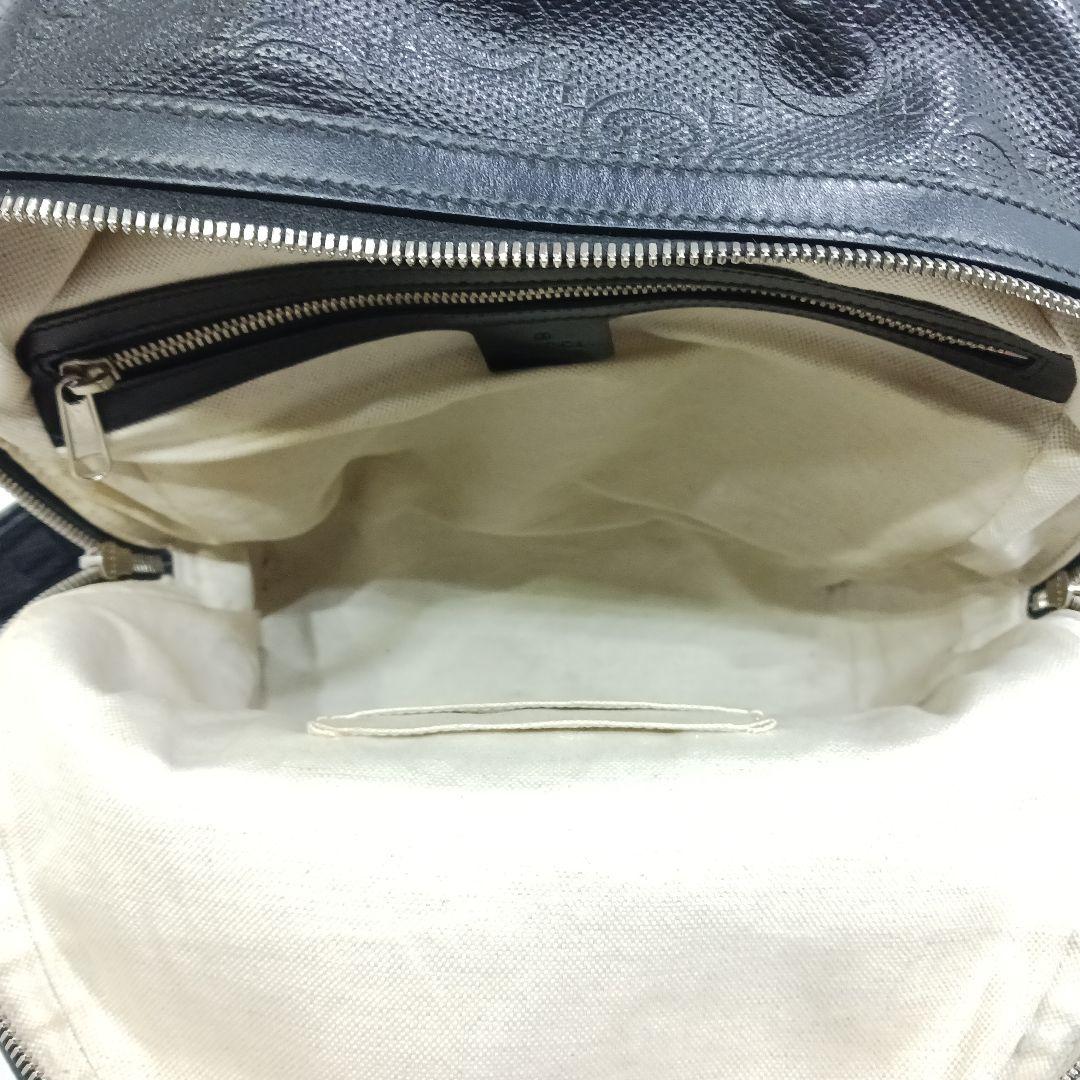 【美品】グッチ リュックサック バックパック レザー A4可 GGエンボス 黒