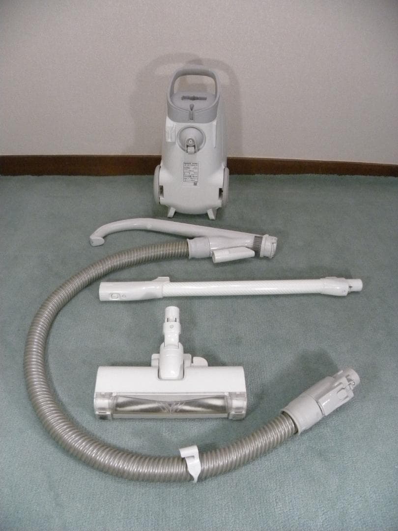 Panasonic軽量スリム掃除機MC-JP840Kからまないブラシ