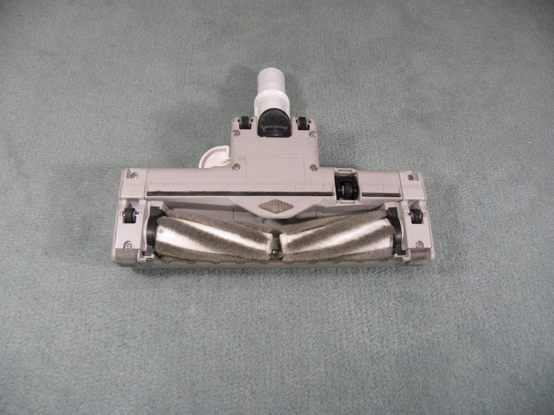 Panasonic軽量スリム掃除機MC-JP840Kからまないブラシ