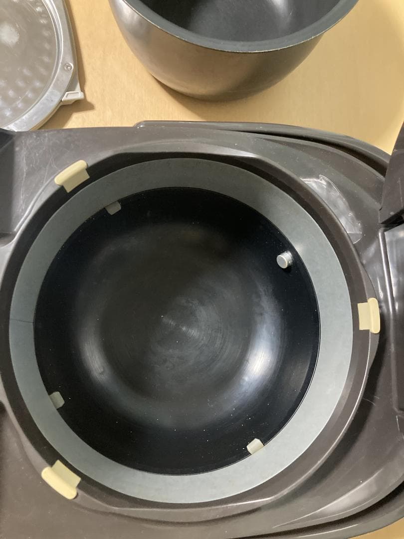 ★★★ZOJIRUSHI IH炊飯ジャー 極め炊き 象印 NP-VN10★★