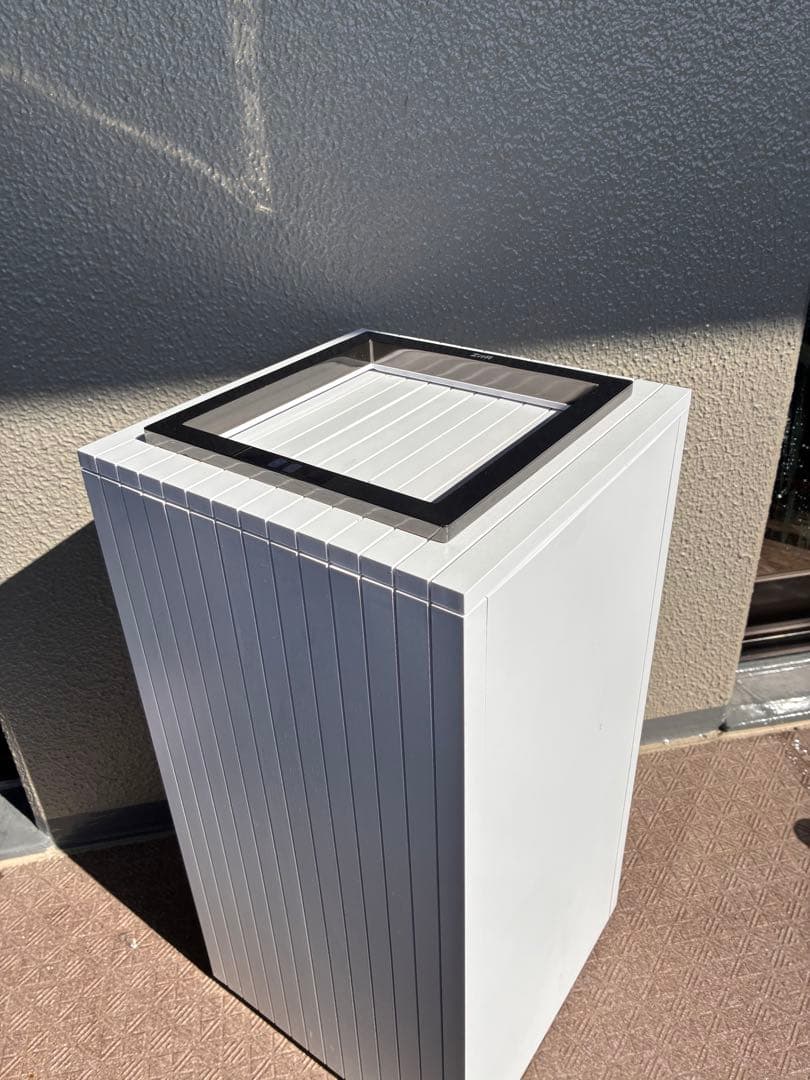 ZitA SQUARE センサー付きごみ箱