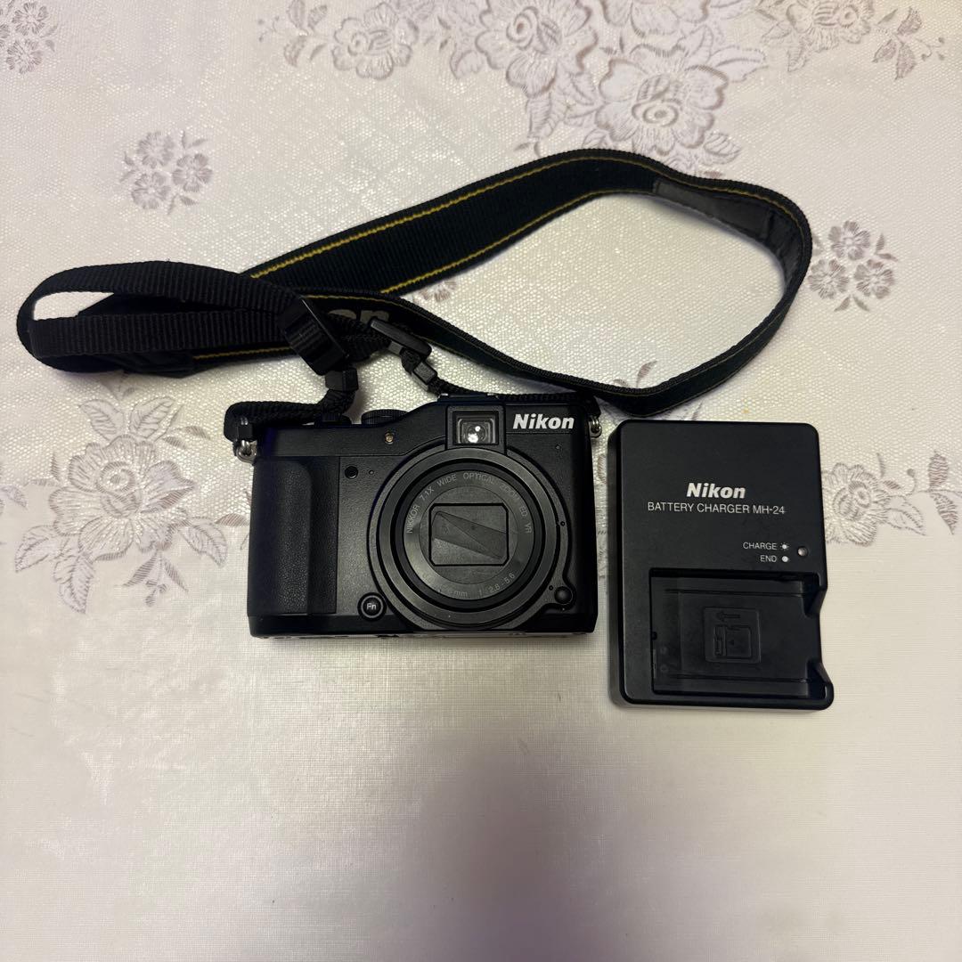 Nikon Coolpix P7000 充電器付き