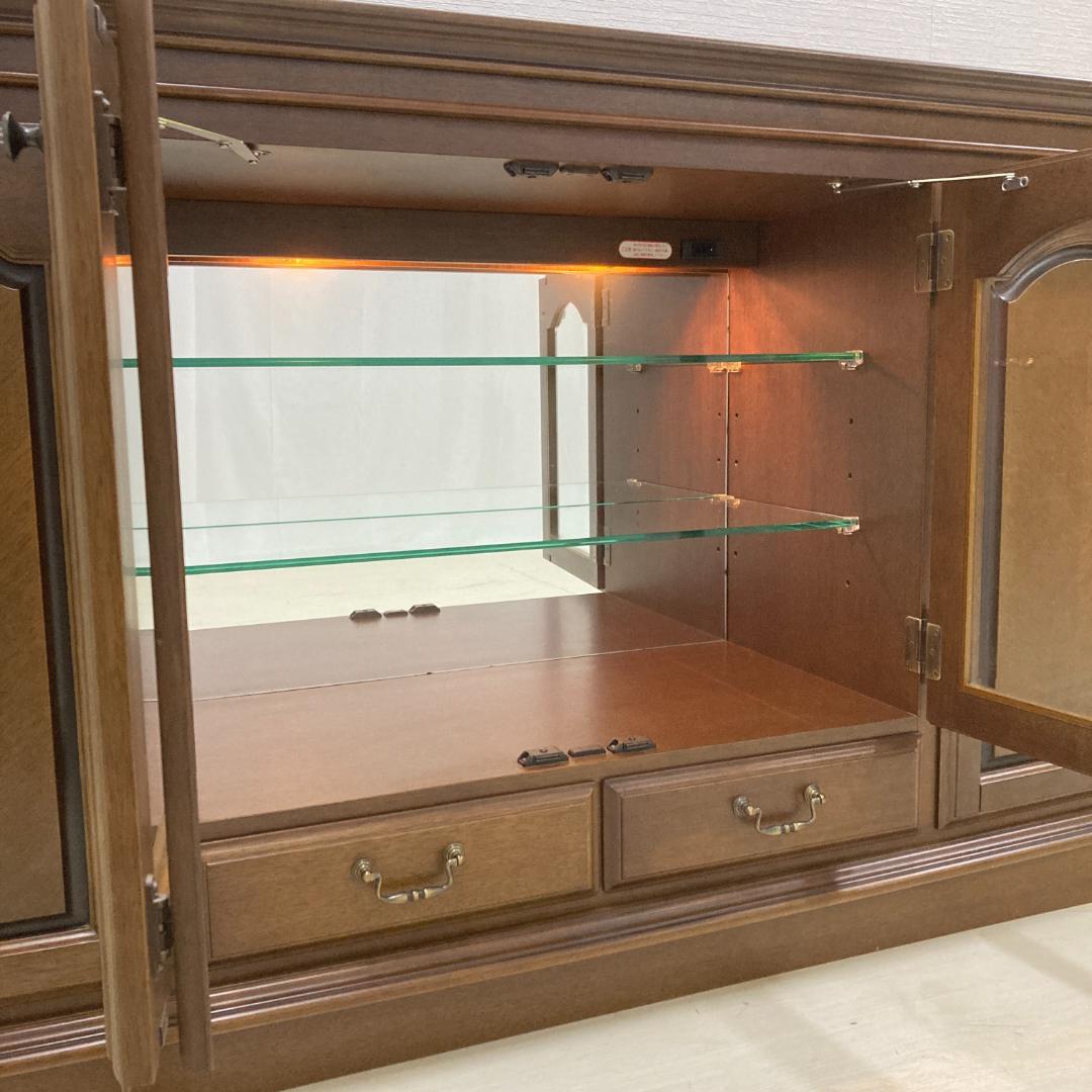 【マルニ】照明付き　サイドボード　キャビネット　飾り棚　リビングボード