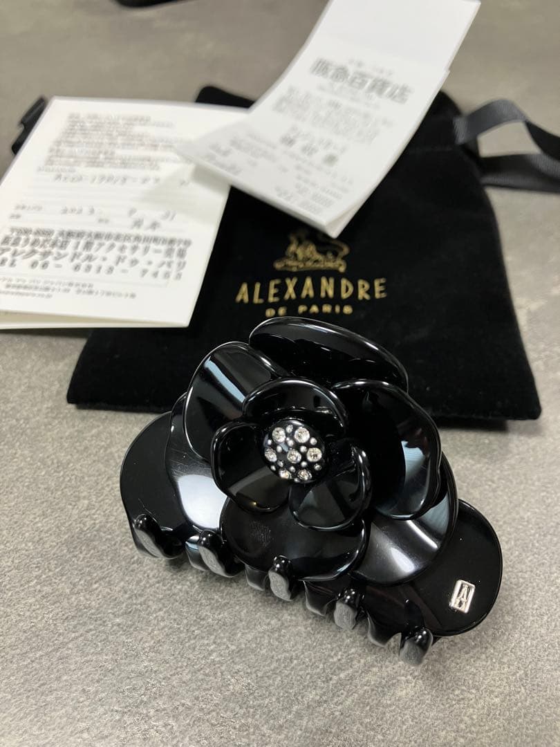 アレクサンドル ドゥ　パリ　カメリア　クリップ　ブラック