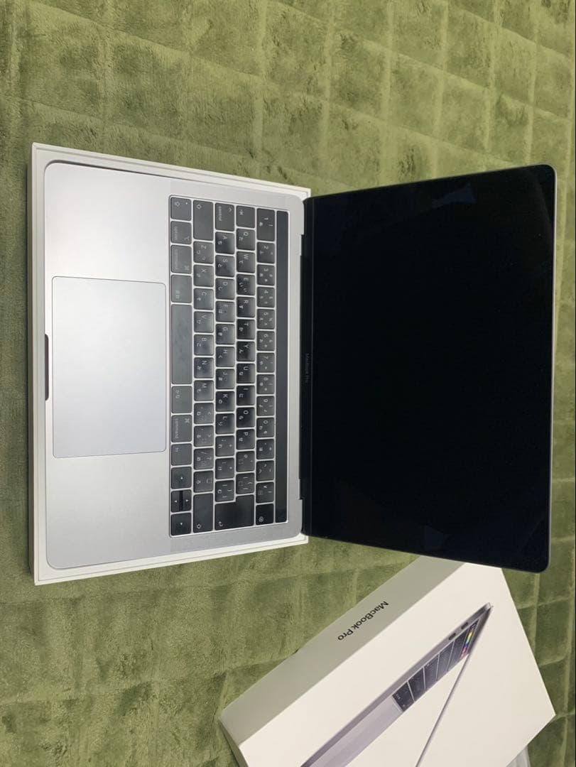 Apple MacBook シルバー