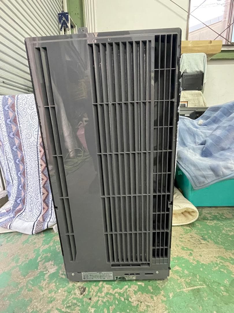 KOIZUMIルームエアコンKAW-1622(2022年製)