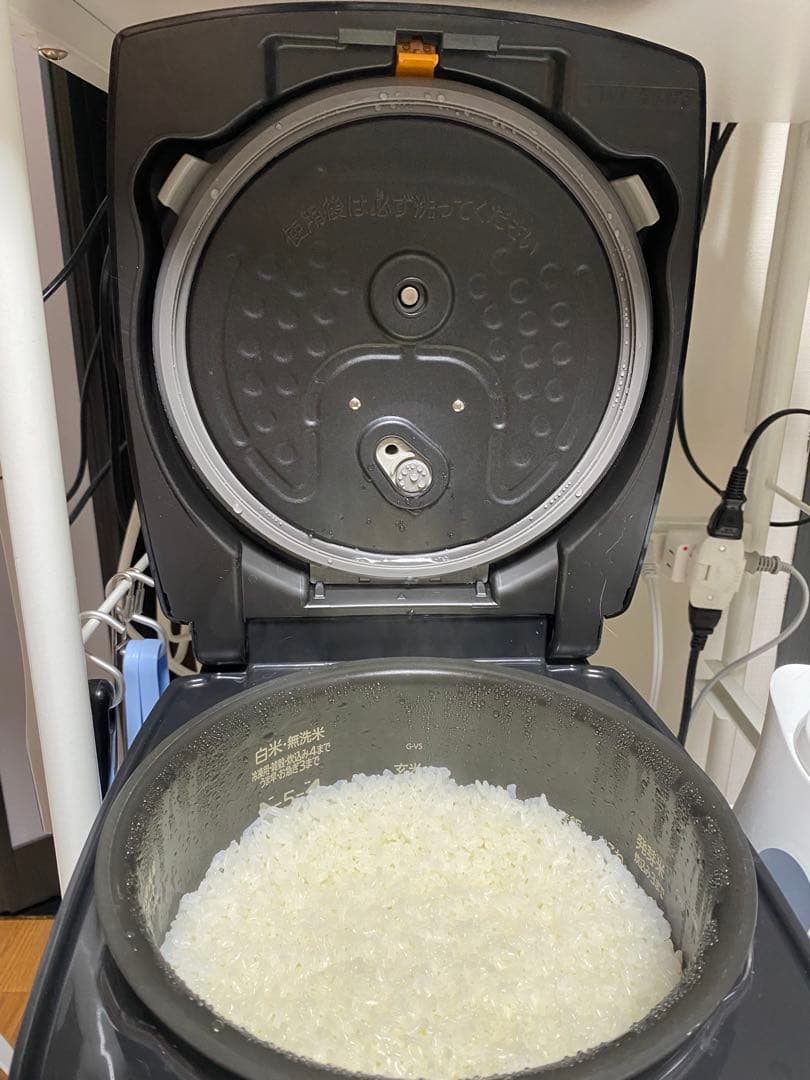 三菱炊飯器 IHジャー 黒曜 こくよう 5.5合 NJ-VS10G