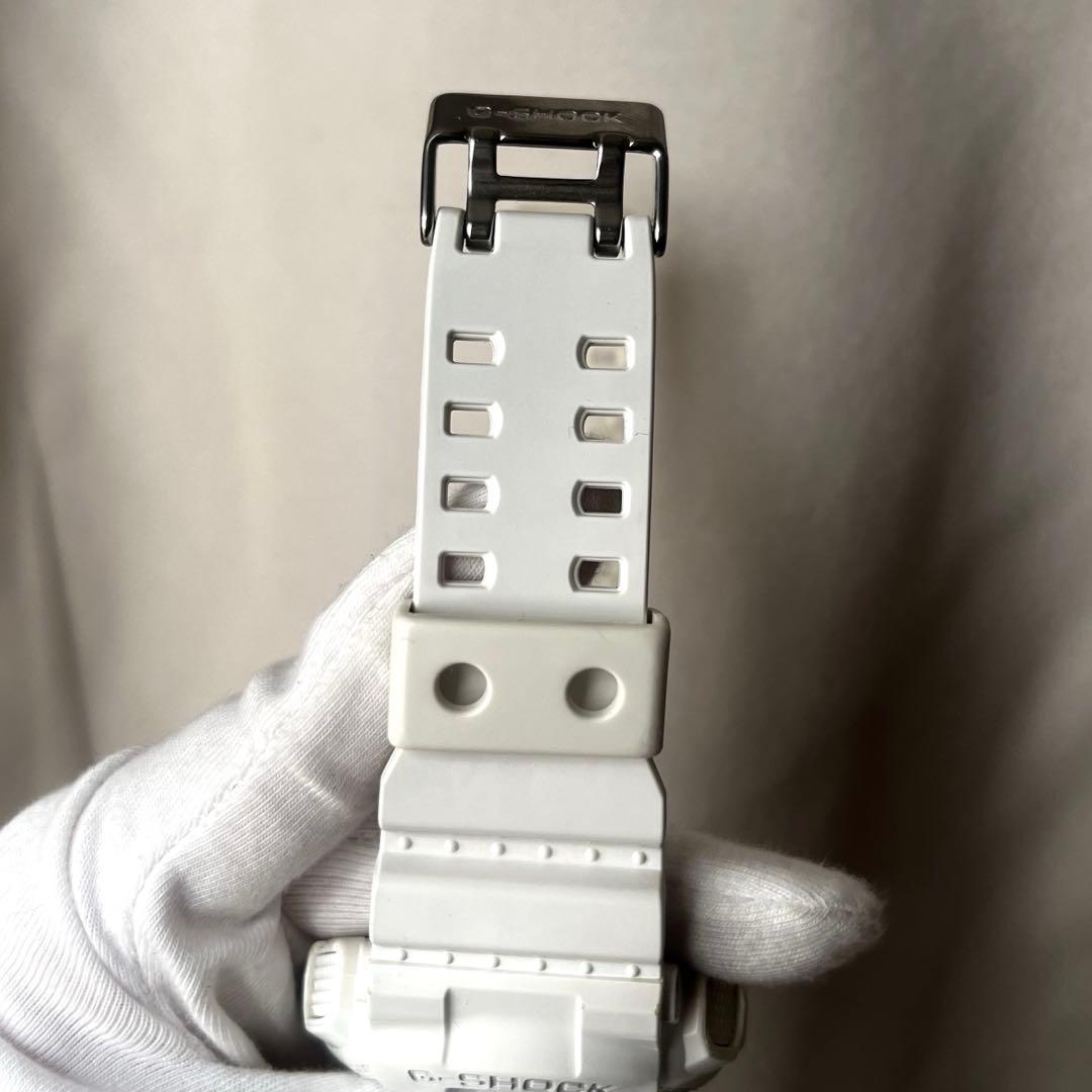 K*N様 美品 G-SHOCK GA-110LE 星 ホワイト ラバコレ 希少