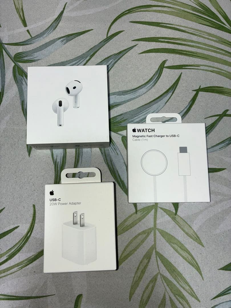 新品未開封 AirPods 4 本体 アクティブノイズキャンセリングセット