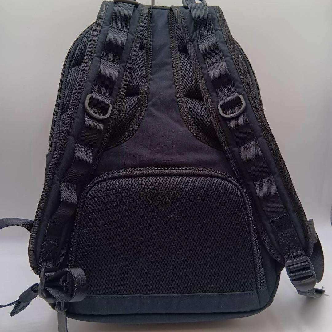 美品✨ オニツカタイガー リュック ミリタリー ブラック