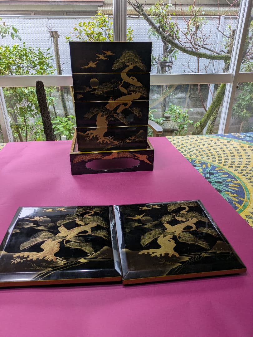 金箔装飾 漆器重箱 四段