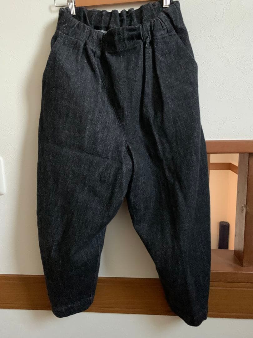結yui PLANER EASY PANTS LOOSE DENIM ブラック