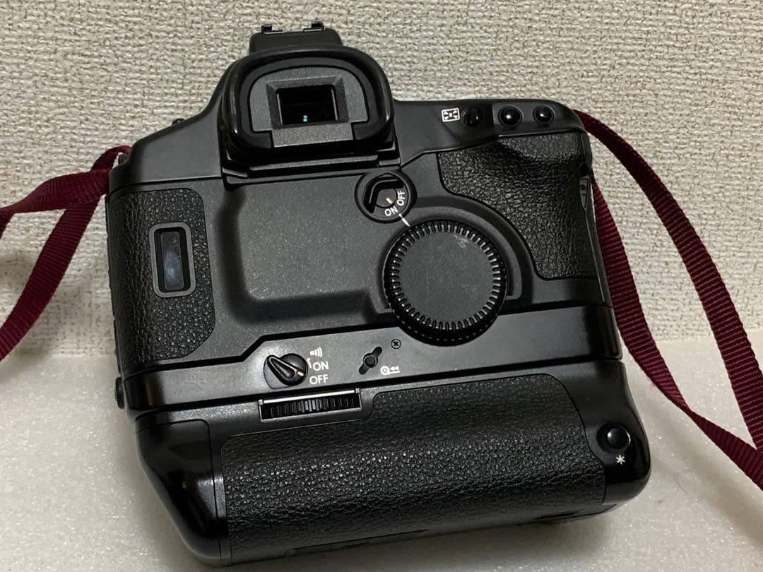 【今月末終了】Canon EOS 1v