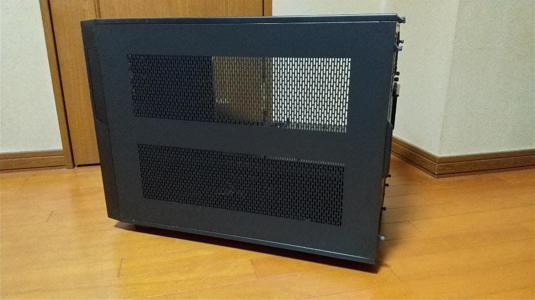 Thermaltake Core X9 E-ATX対応 超大型 キューブケース