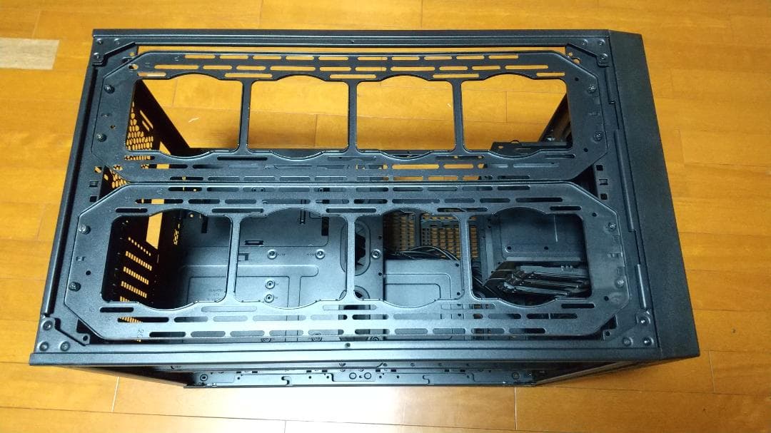 Thermaltake Core X9 E-ATX対応 超大型 キューブケース