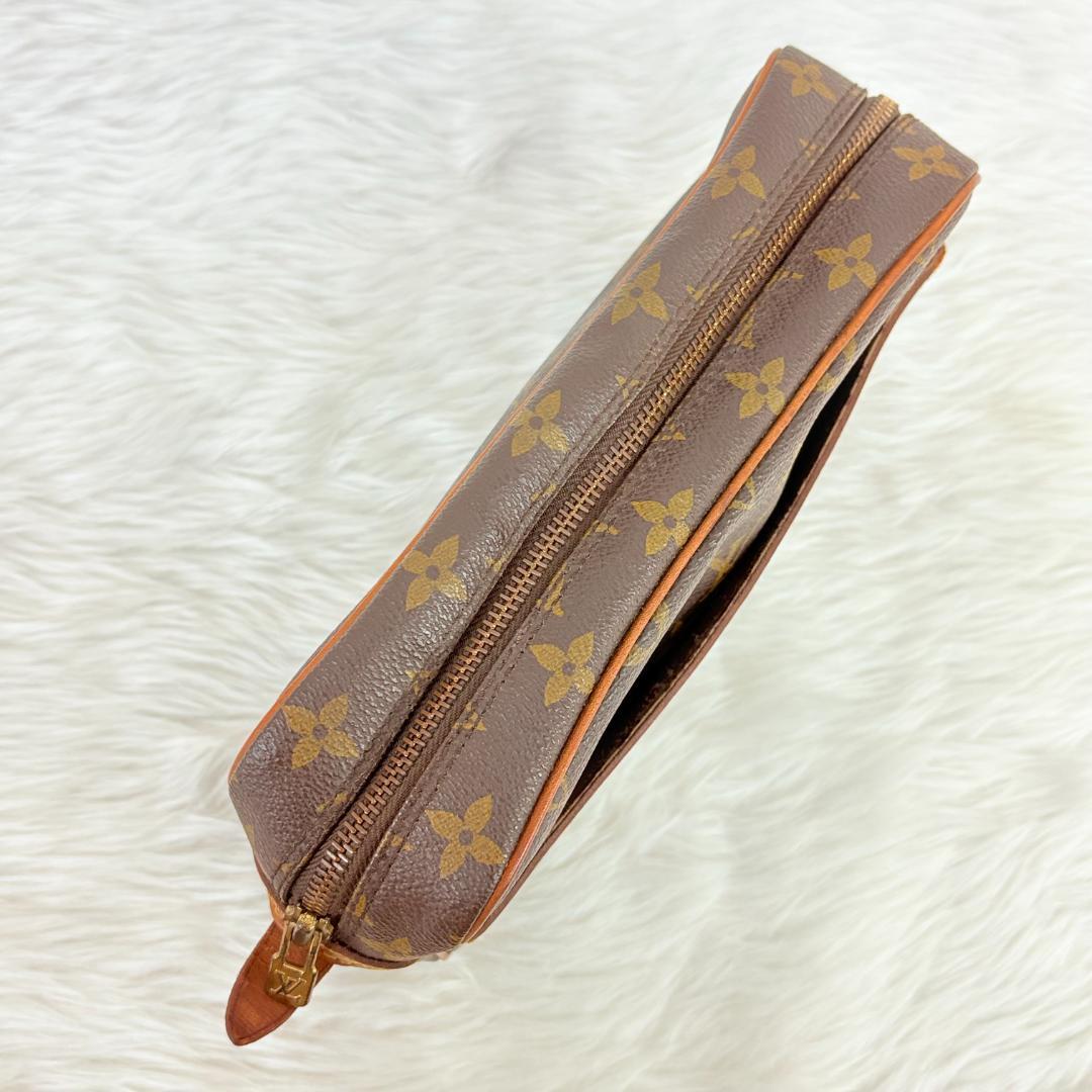 ヴィトン コンピエーニュ 23 クラッチバッグ モノグラム M51847