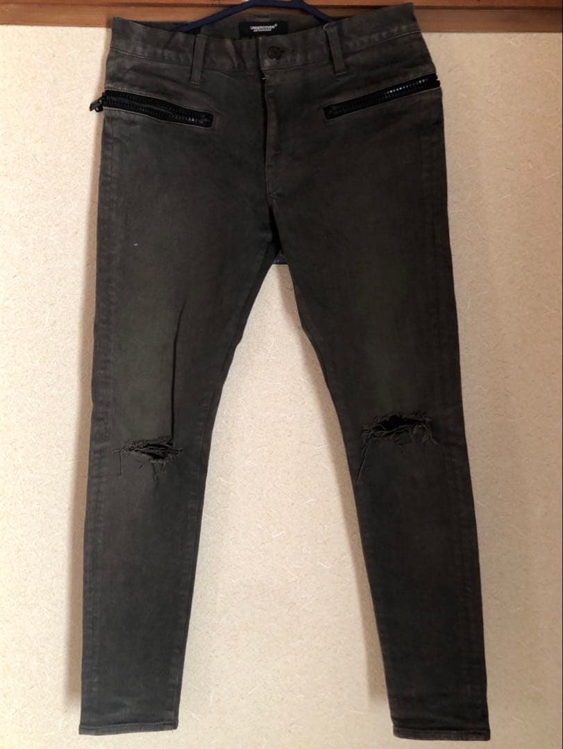 最終値下げ UNDERCOVER スキニーデニム グレー　ジップ　ポッケ　穴あき
