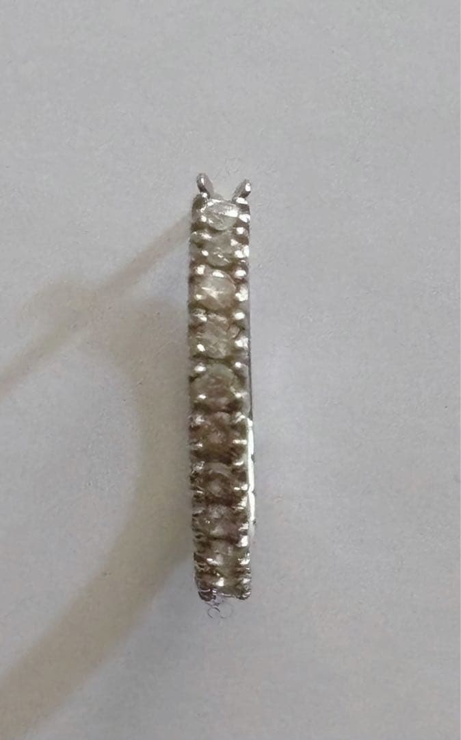 プラチナ900　ダイヤモンド　フープピアス　片耳