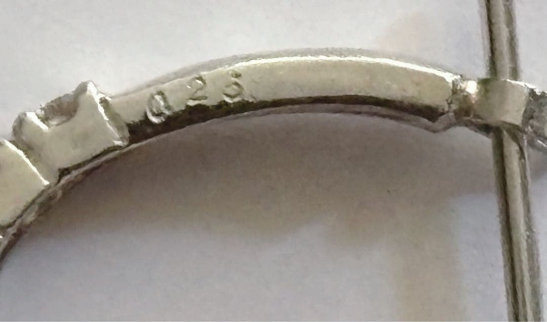 プラチナ900　ダイヤモンド　フープピアス　片耳