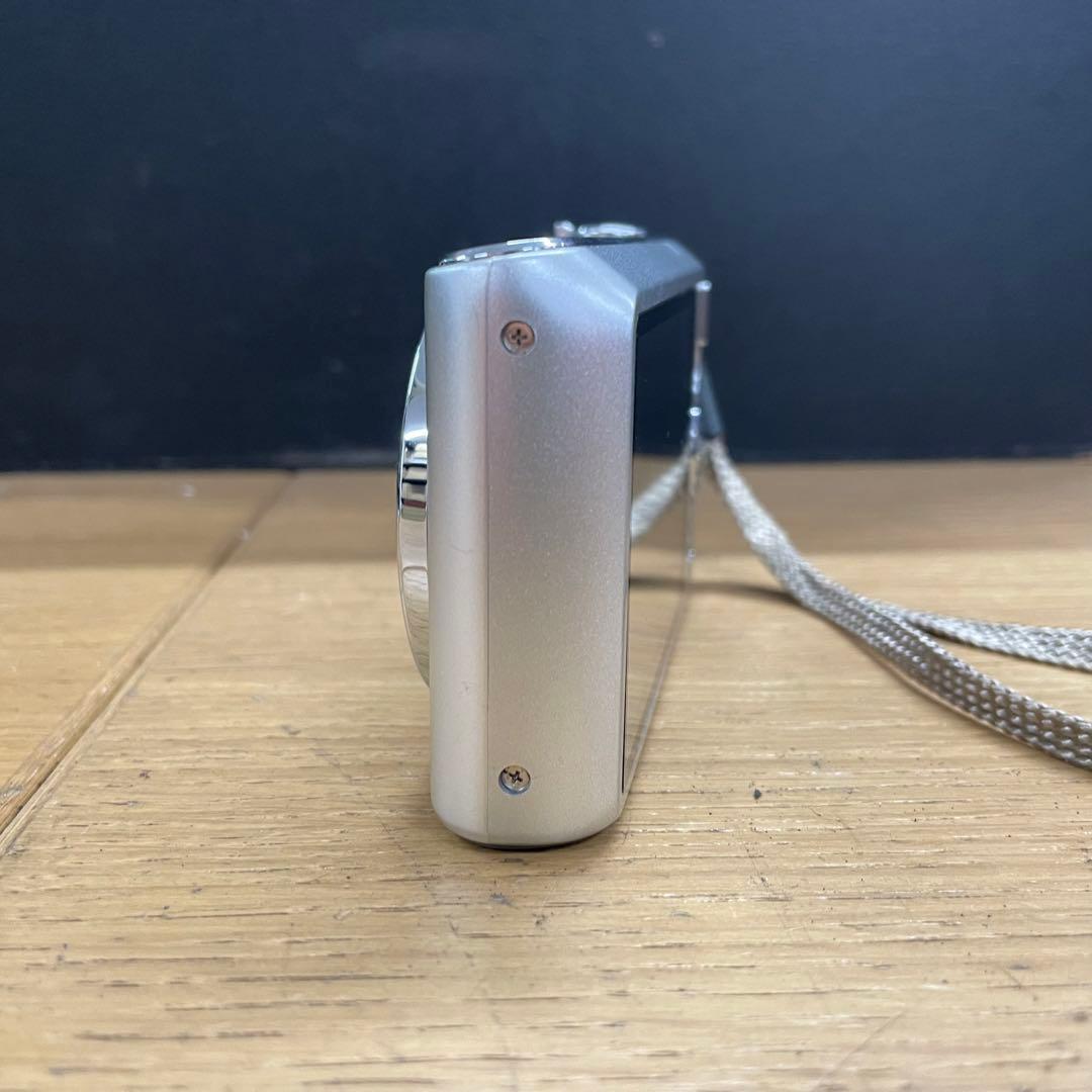 動作品 Casio EXILIM EX-ZS240 コンパクトデジタルカメラ