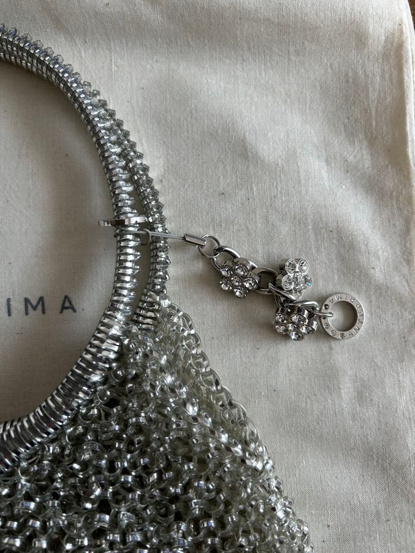 アンテプリマワイヤーバッグシルバー　ラウンド　チャーム付き