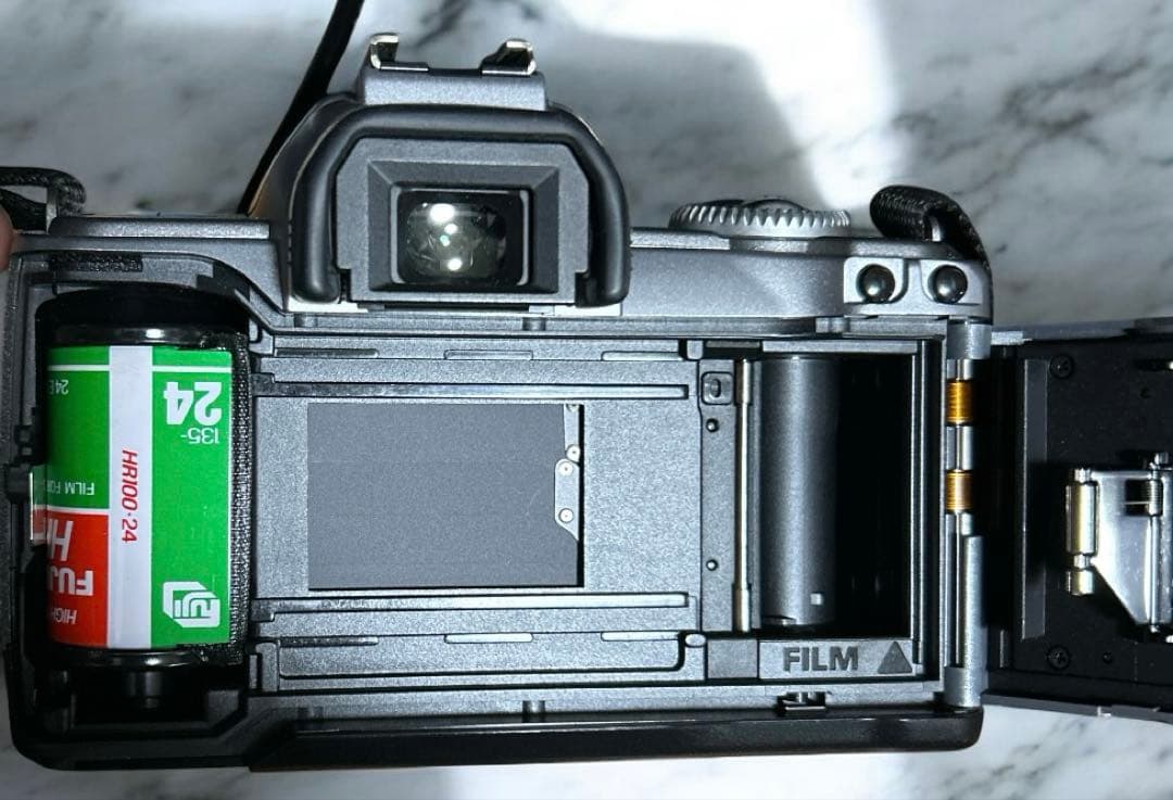 【動作確認済み】Canon EOS Kiss5 フィルムカメラ　一眼レフカメラ