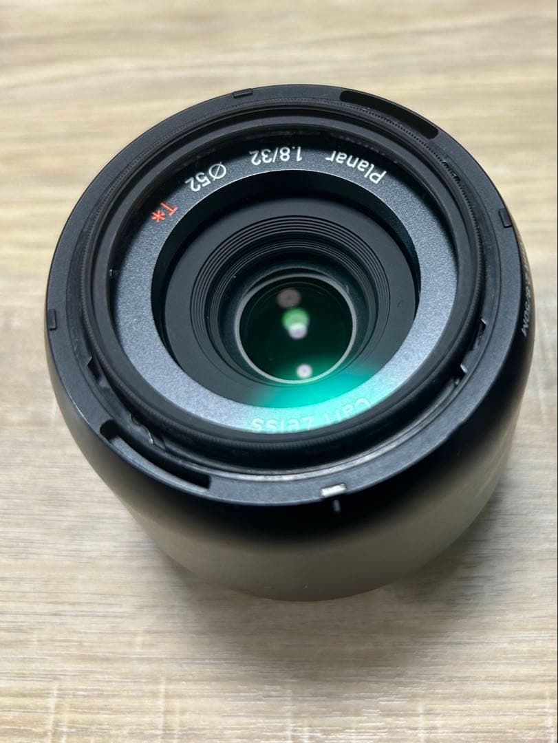 カールツァイス　Touit 1.8/32 フジフイルム用