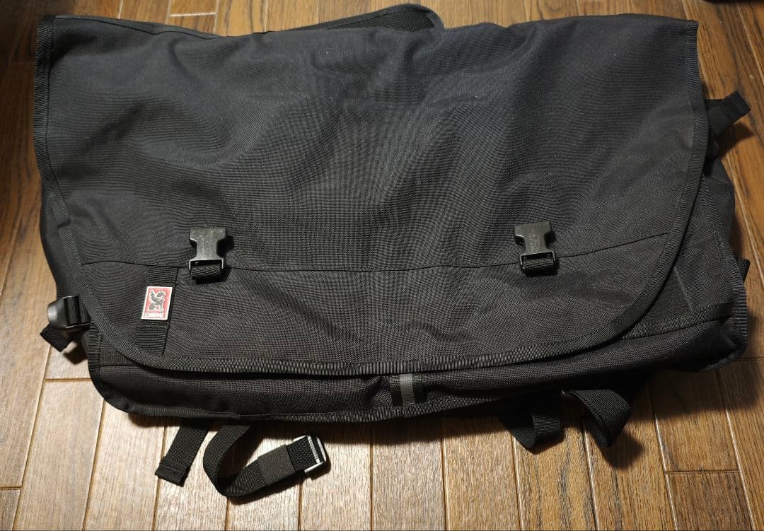 購入前要コメント！CHROMEクローム　ベルリン メッセンジャーバッグ