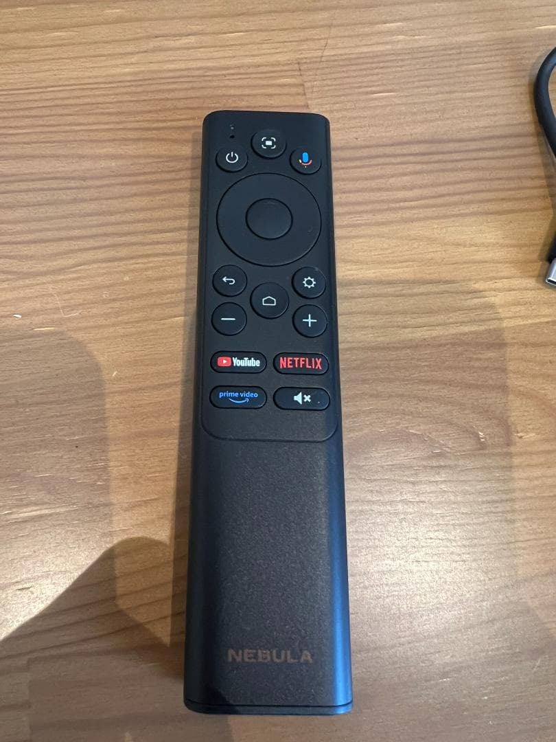 Nebula Capsule 3 Laser 本体（スタンド＋専用ケース）