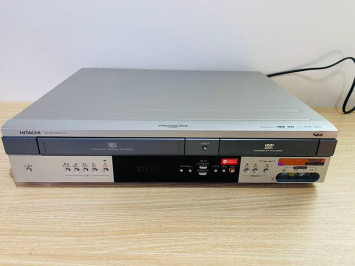 日立　DVD.ビデオデッキ　DV-DT1