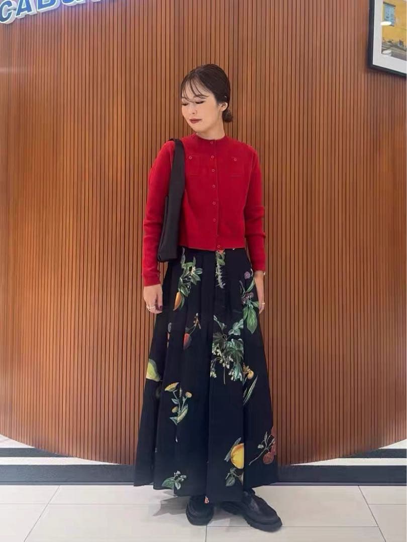 CABAN レッド カーディガン ポケット付き 長袖