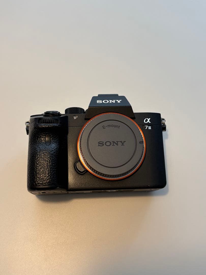 SONY α7III ミラーレスカメラ 本体