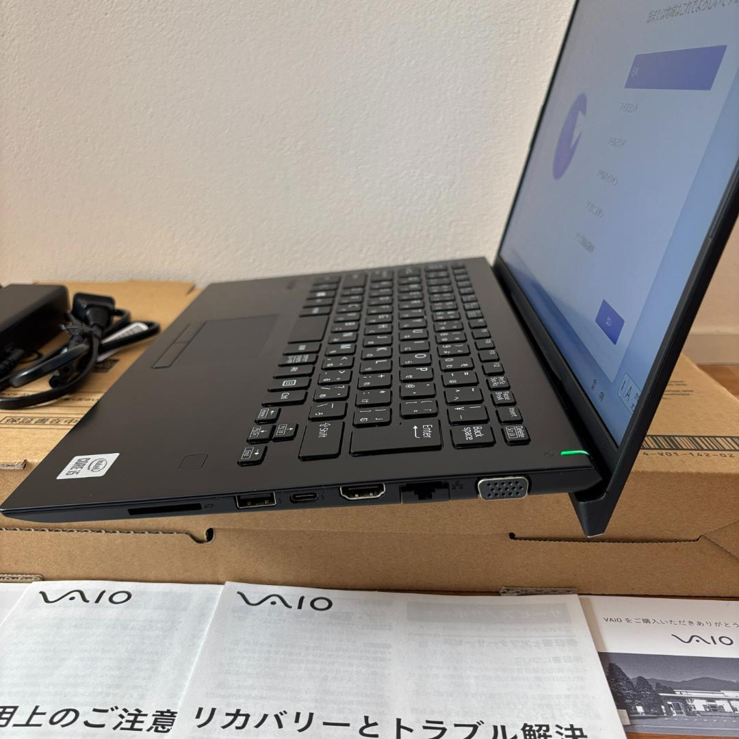 VAIO SX14 Core i5 256GB 14型Office付属Win11