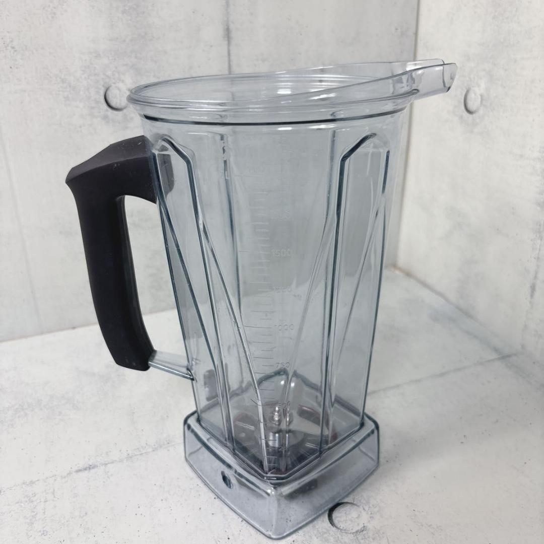 バイタミックス VITAMIX ブレンダー　VM0111 レシピ本付　美品